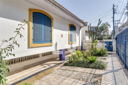 Casa à venda com 3 quartos, 260m² em Chácara Monte Alegre, São Paulo