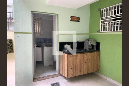 Casa à venda com 3 quartos, 201m² em Jardim São Paulo, São Paulo