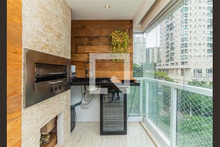 Apartamento à venda com 3 quartos, 210m² em Campo Belo, São Paulo