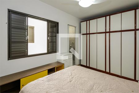 Casa à venda com 3 quartos, 189m² em Vila Deodoro, São Paulo