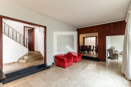 Sala de casa à venda com 4 quartos, 450m² em Pacaembu, São Paulo