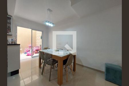 Sala de Estar e Jantar Integradas de casa de condomínio à venda com 3 quartos, 110m² em Pedreira, São Paulo