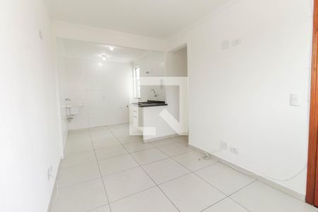 Sala de casa para alugar com 2 quartos, 48m² em Jardim Norma, São Paulo