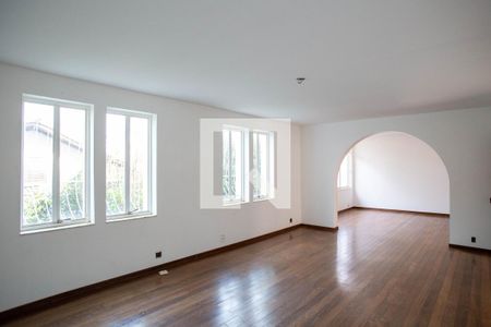 Sala de casa à venda com 5 quartos, 360m² em Mangabeiras, Belo Horizonte