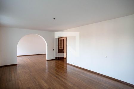 Sala de casa à venda com 5 quartos, 360m² em Mangabeiras, Belo Horizonte