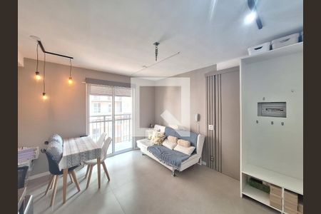 Sala/Cozinha de apartamento à venda com 1 quarto, 37m² em Água Branca, São Paulo