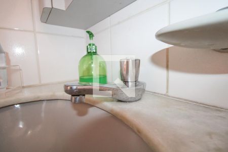 Apartamento para alugar com 170m², 3 quartos e 2 vagas Apartamento para alugar com 170m², 3 quartos e 2 vagasBanheiro 2