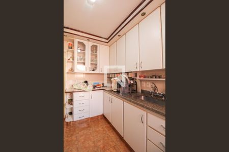 Apartamento para alugar com 170m², 3 quartos e 2 vagas Apartamento para alugar com 170m², 3 quartos e 2 vagasCozinha