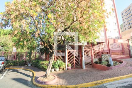 Apartamento para alugar com 170m², 3 quartos e 2 vagas Apartamento para alugar com 170m², 3 quartos e 2 vagasFachada