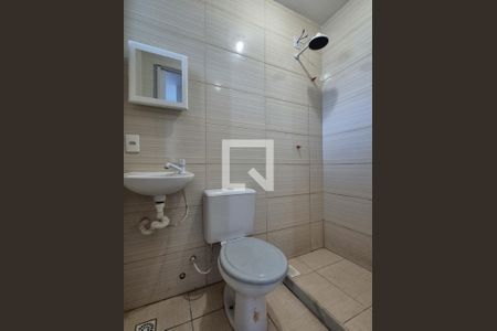 Banheiro de apartamento para alugar com 1 quarto, 40m² em Vargem Grande, Rio de Janeiro