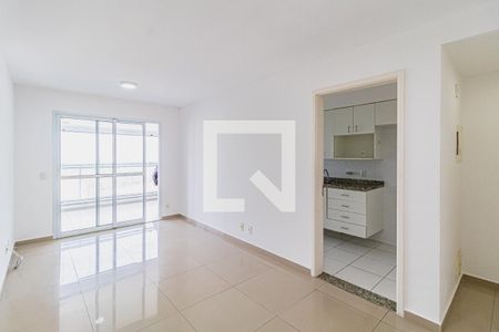 Sala de apartamento para alugar com 3 quartos, 84m² em Ferreira, São Paulo