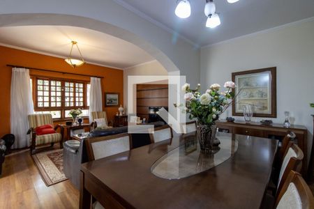 Sala de casa à venda com 3 quartos, 201m² em Vila Galvão, Guarulhos