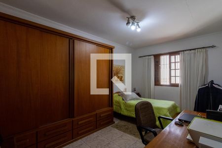 Quarto 2 de casa à venda com 3 quartos, 201m² em Vila Galvão, Guarulhos