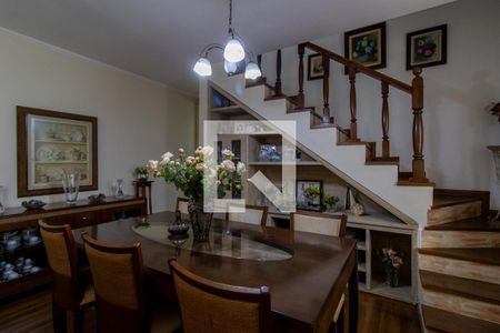 Sala de casa à venda com 3 quartos, 201m² em Vila Galvão, Guarulhos