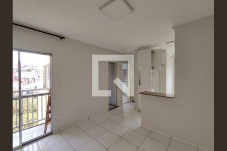 Sala de apartamento para alugar com 2 quartos, 41m² em Vila Cristina, Ferraz de Vasconcelos