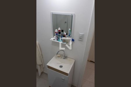 BANHEIRO de apartamento para alugar com 1 quarto, 32m² em Vila Lidia, Campinas