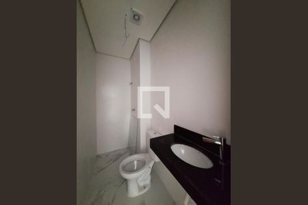 Banheiro de apartamento à venda com 1 quarto, 33m² em Parada Inglesa, São Paulo