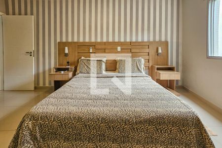 Apartamento para alugar com 200m², 4 quartos e 2 vagas Apartamento para alugar com 200m², 4 quartos e 2 vagasSuíte