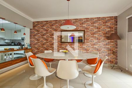 Apartamento para alugar com 200m², 4 quartos e 2 vagas Apartamento para alugar com 200m², 4 quartos e 2 vagasCozinha