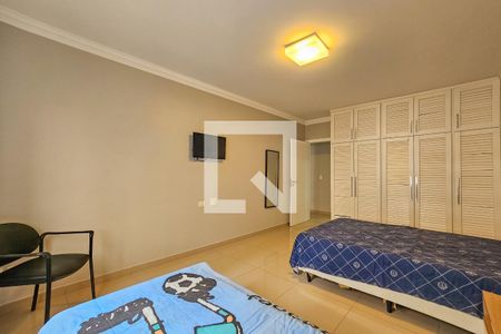Apartamento para alugar com 200m², 4 quartos e 2 vagas Apartamento para alugar com 200m², 4 quartos e 2 vagasQuarto 2