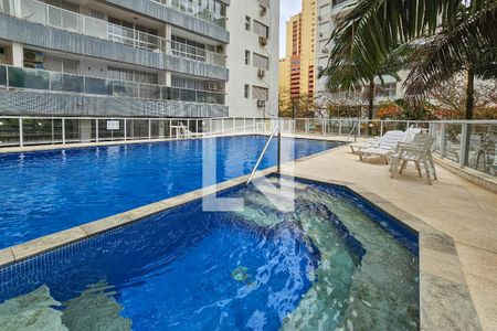 Apartamento para alugar com 200m², 4 quartos e 2 vagas Apartamento para alugar com 200m², 4 quartos e 2 vagasÁrea de Lazer