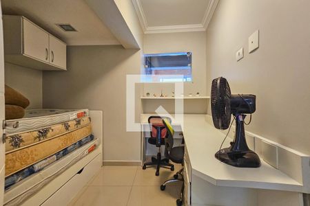 Apartamento para alugar com 200m², 4 quartos e 2 vagas Apartamento para alugar com 200m², 4 quartos e 2 vagasescritório