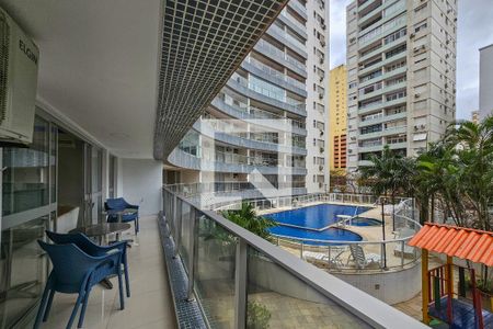 Varanda de apartamento para alugar com 4 quartos, 200m² em Barra Funda, Guarujá