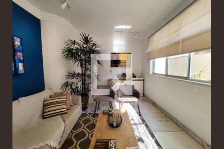 Sala de apartamento à venda com 4 quartos, 140m² em Santo Antônio, Belo Horizonte