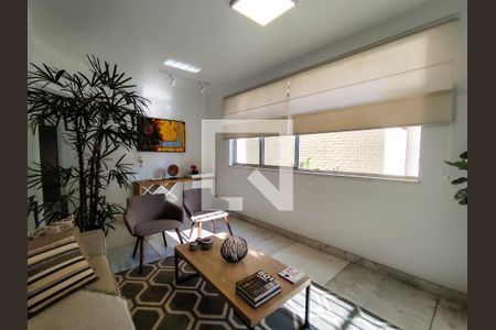 Sala de apartamento à venda com 4 quartos, 140m² em Santo Antônio, Belo Horizonte