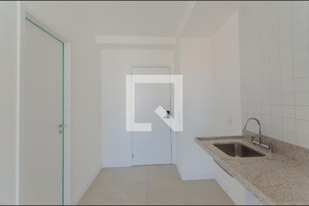 Cozinha de kitnet/studio à venda com 1 quarto, 29m² em Liberdade, São Paulo