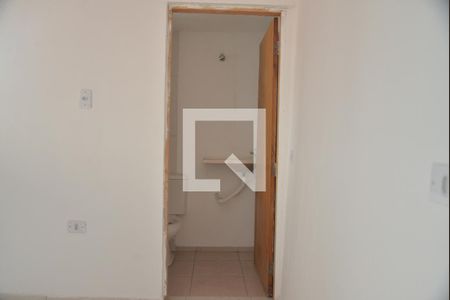 Sala  de casa para alugar com 1 quarto, 25m² em Jardim Ipanema, Santo André