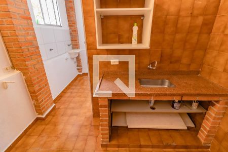 Cozinha de casa para alugar com 1 quarto, 22m² em Conjunto Residencial Jardim Canaa, São Paulo