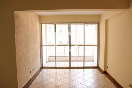 Sala de apartamento para alugar com 3 quartos, 108m² em Setor Oeste, Goiânia