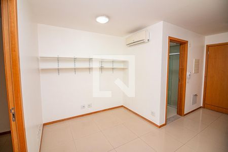 Quarto de apartamento para alugar com 1 quarto, 70m² em Setor de Habitações Individuais Norte, Brasília