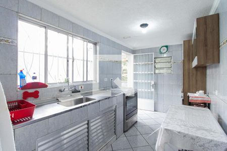 Casa à venda com 198m², 3 quartos e 5 vagas Casa à venda com 198m², 3 quartos e 5 vagasCozinha