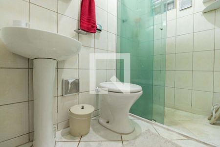 Casa à venda com 198m², 3 quartos e 5 vagas Casa à venda com 198m², 3 quartos e 5 vagasBanheiro da Suíte