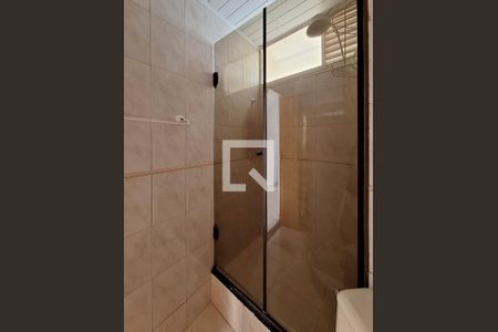 Banheiro de apartamento à venda com 2 quartos, 48m² em Lauzane Paulista, São Paulo