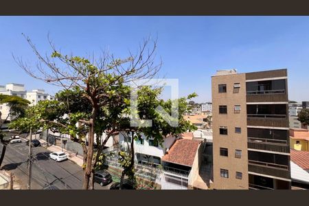 Vista Sala de apartamento para alugar com 3 quartos, 126m² em Itapoã, Belo Horizonte