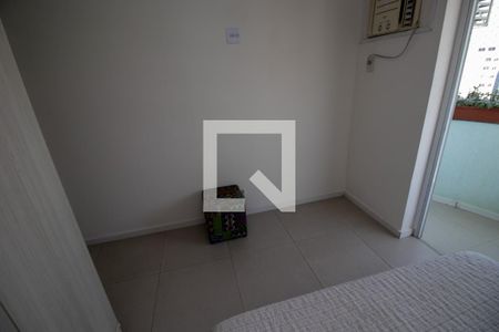 Quarto 1 de apartamento à venda com 2 quartos, 77m² em Barra Olímpica, Rio de Janeiro