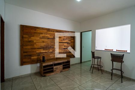 Sala de casa para alugar com 3 quartos, 150m² em Lopes de Oliveira, Sorocaba