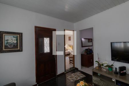 Sala de casa para alugar com 2 quartos, 76m² em Vila Paranagua, São Paulo