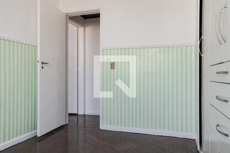 Quarto 1 de apartamento à venda com 2 quartos, 67m² em Leme, Rio de Janeiro