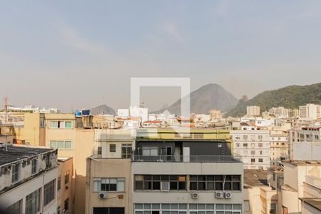 Vista da Sala de apartamento à venda com 2 quartos, 67m² em Leme, Rio de Janeiro