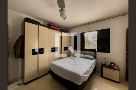 Quarto de casa para alugar com 3 quartos, 116m² em Vila Dalila, São Paulo