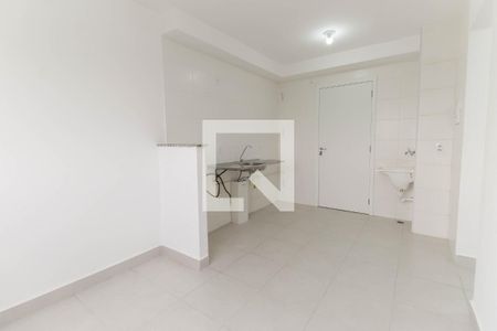 Sala de apartamento para alugar com 2 quartos, 32m² em Itaquera, São Paulo