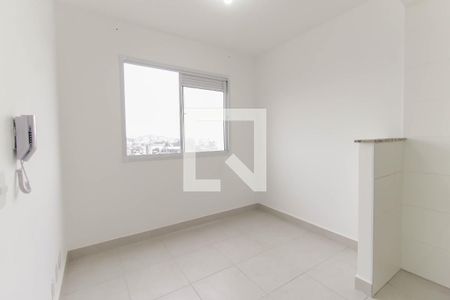 Sala de apartamento para alugar com 2 quartos, 32m² em Itaquera, São Paulo