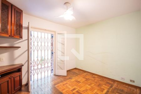 Suíte de casa à venda com 3 quartos, 389m² em Continental, Osasco