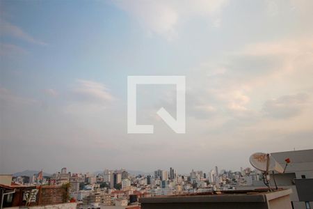 Vista da Sala de apartamento à venda com 3 quartos, 130m² em União, Belo Horizonte