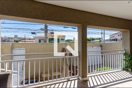 Casa à venda com 3 quartos, 220m² em Jardim Monjolo, São Paulo