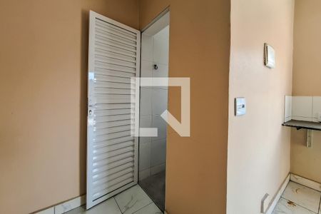 Studio de kitnet/studio para alugar com 1 quarto, 18m² em Liberdade, São Paulo